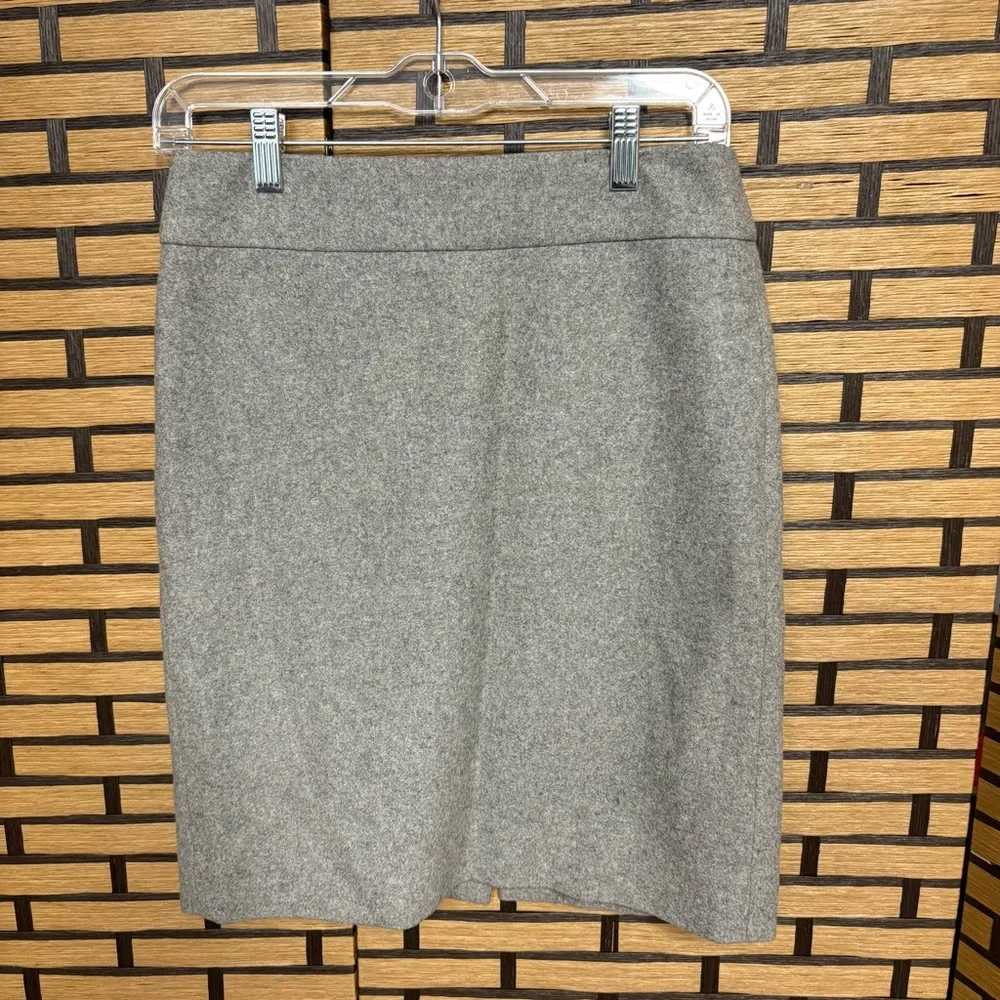 J. Crew Gray Wool Blend Skirt‎ Size 0